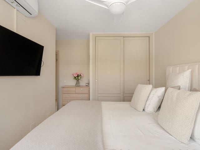 Image No.12-3 Bed Townhouse for sale