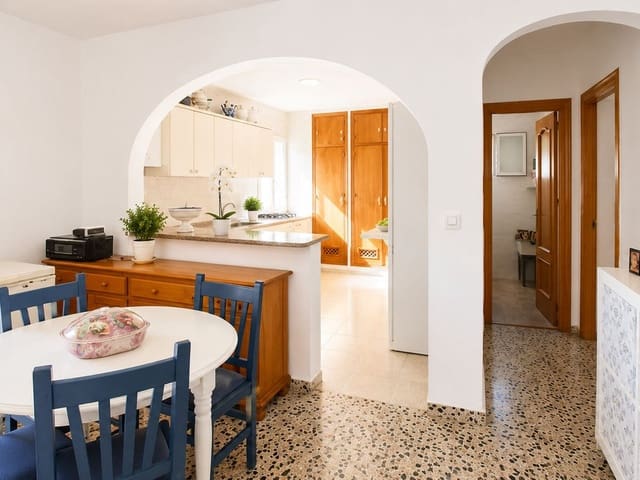 Image No.9-3 Bed Country House for sale
