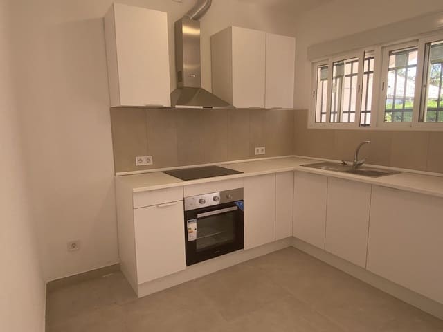 Image No.9-2 Bed Townhouse for sale