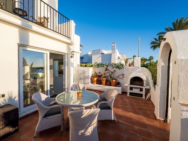 Image No.5-2 Bed Townhouse for sale