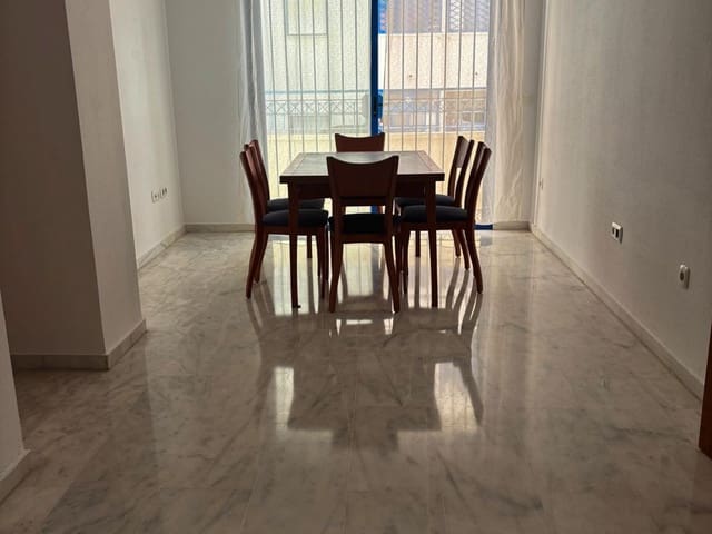 Image No.5-Appartement de 2 chambres à vendre à Estepona