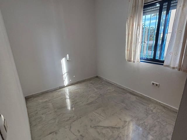 Image No.9-Appartement de 2 chambres à vendre à Estepona