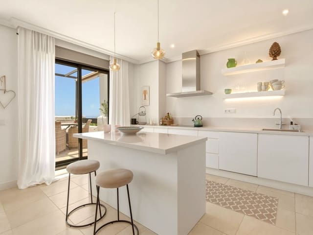 Image No.8-3 Bed Townhouse for sale
