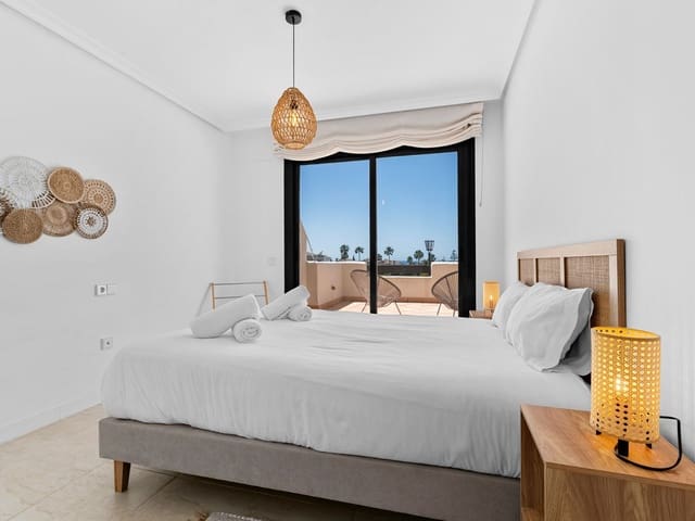 Image No.17-3 Bed Townhouse for sale