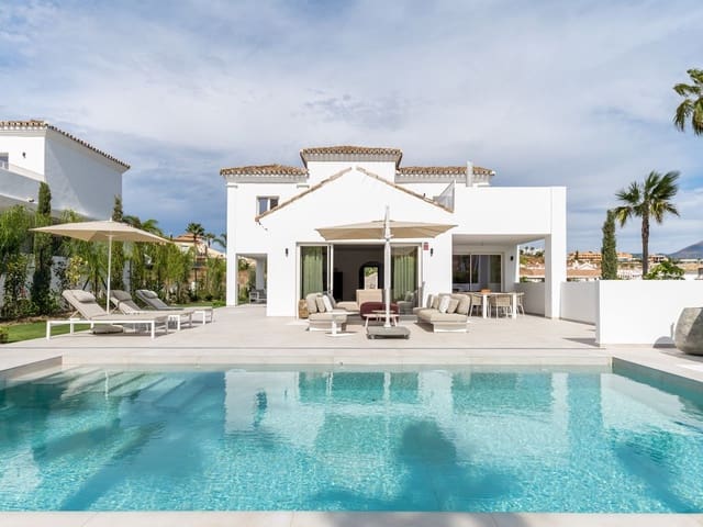 Image No.4-4 Bed Villa for sale