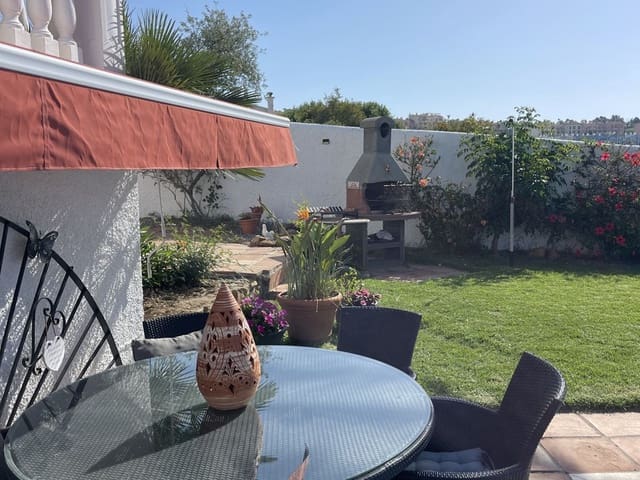 Image No.3-3 Bed Villa for sale