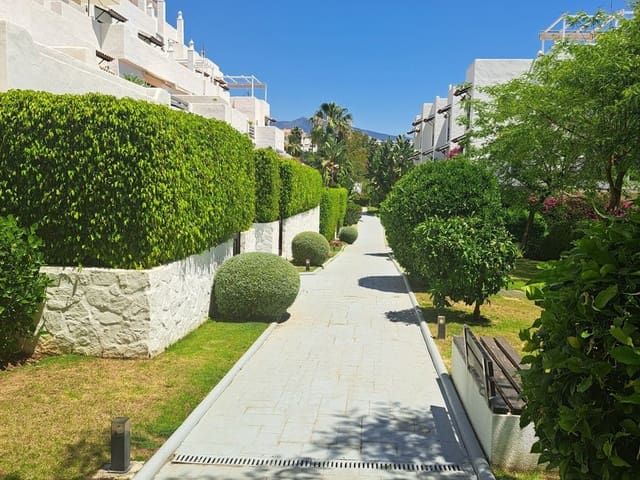 Image No.2-Appartement de 1 chambre à vendre à Estepona
