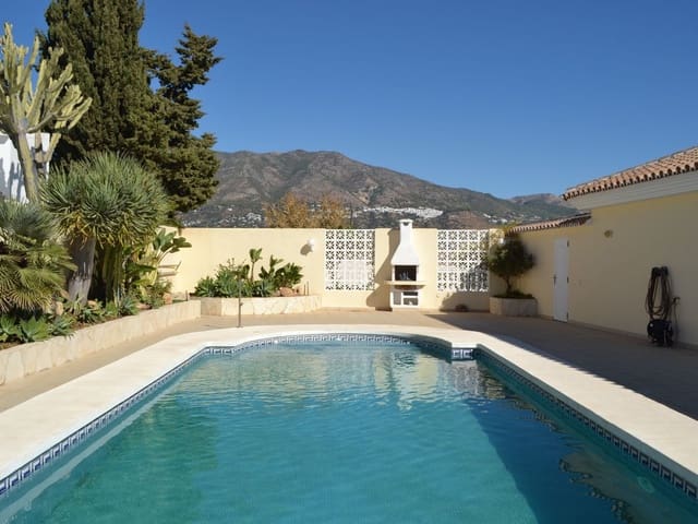 Image No.3-3 Bed Villa for sale