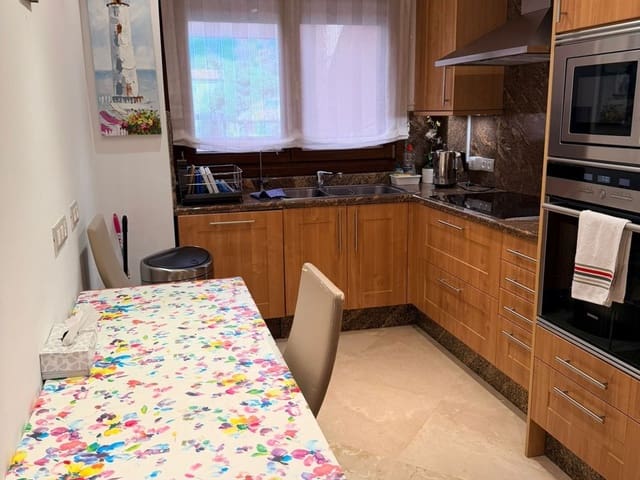 Image No.9-3 Bed Apartment for sale
