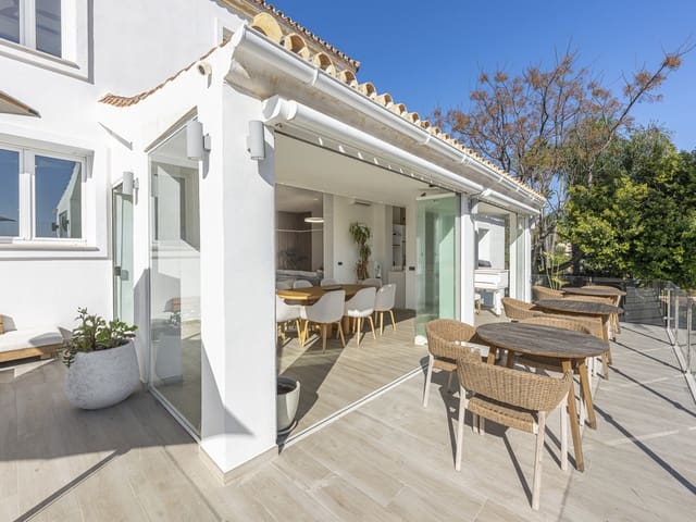 Image No.7-6 Bed Villa for sale