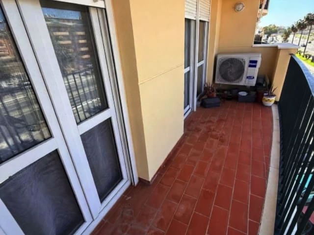 Image No.2-Appartement de 2 chambres à vendre à San Luis de Sabinillas