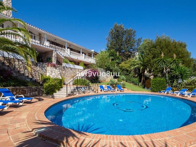 Image No.11-7 Bed Villa for sale