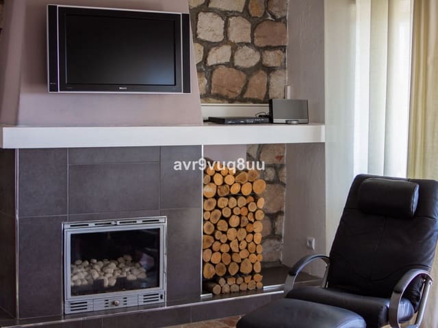 Image No.18-7 Bed Villa for sale