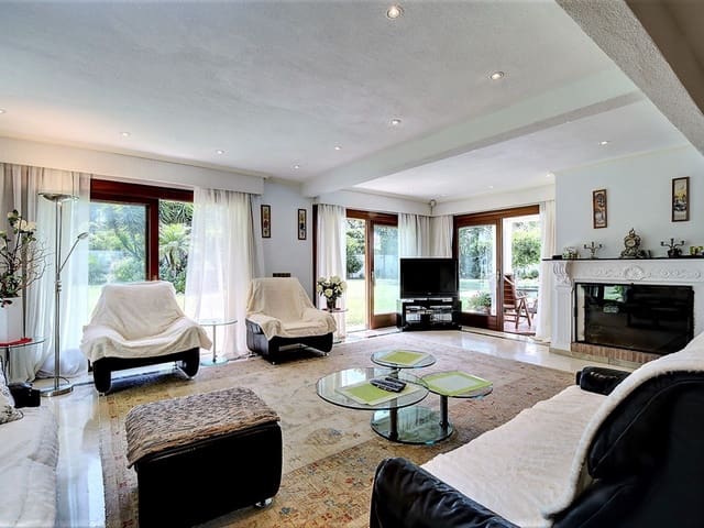 Image No.14-5 Bed Villa for sale
