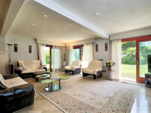 Image No.15-5 Bed Villa for sale