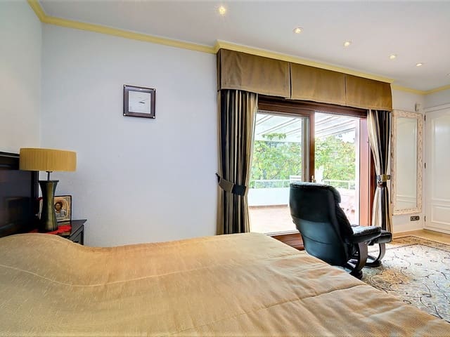 Image No.20-5 Bed Villa for sale
