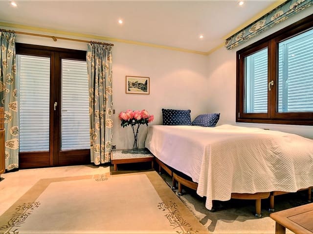 Image No.23-5 Bed Villa for sale