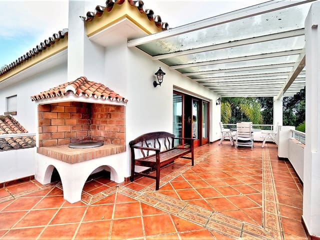 Image No.8-5 Bed Villa for sale