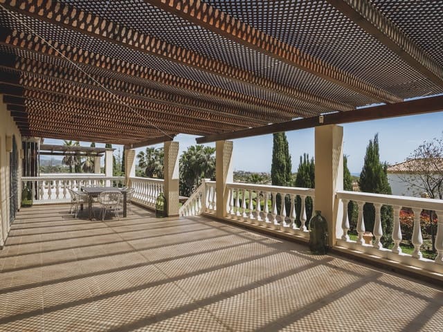 Image No.30-7 Bed Villa for sale