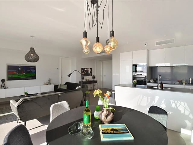 Image No.8-3 Bed Apartment for sale