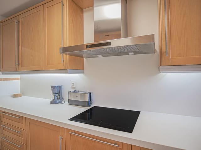 Image No.13-3 Bed Apartment for sale