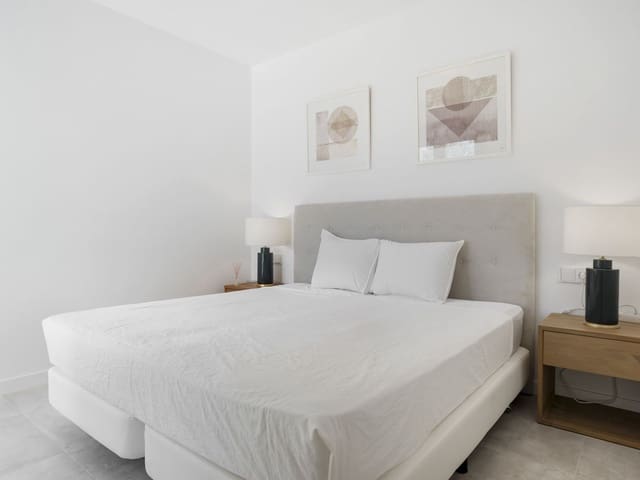 Image No.12-3 Bed Apartment for sale