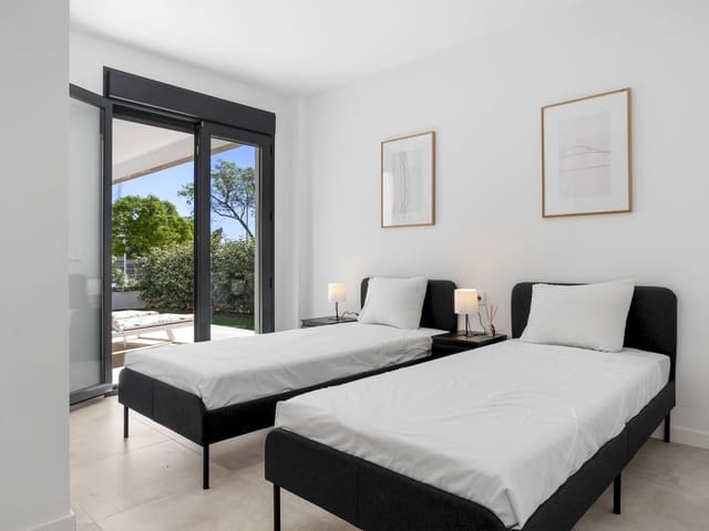 Image No.14-3 Bed Apartment for sale