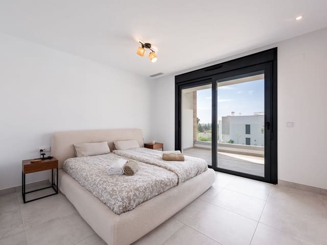 Image No.15-2 Bed Apartment for sale