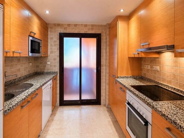 Image No.8-2 Bed Apartment for sale