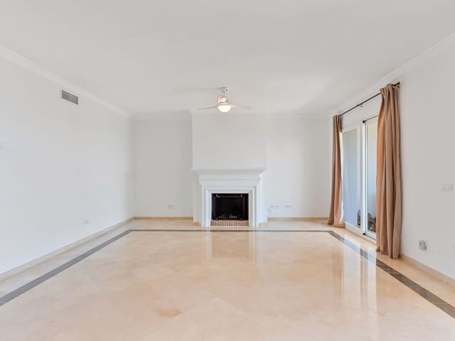 Image No.6-3 Bed Townhouse for sale