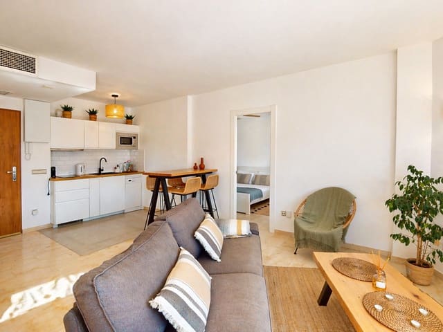 Image No.8-2 Bed Apartment for sale