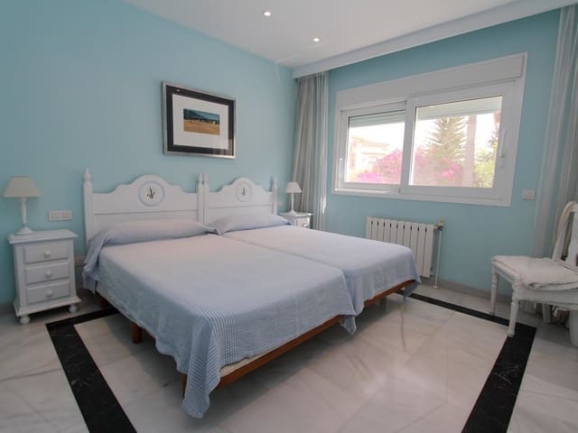 Image No.17-6 Bed Villa for sale
