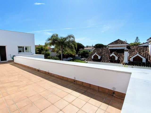 Image No.6-6 Bed Villa for sale