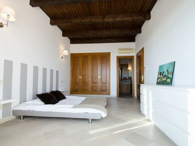 Image No.11-2 Bed Penthouse for sale