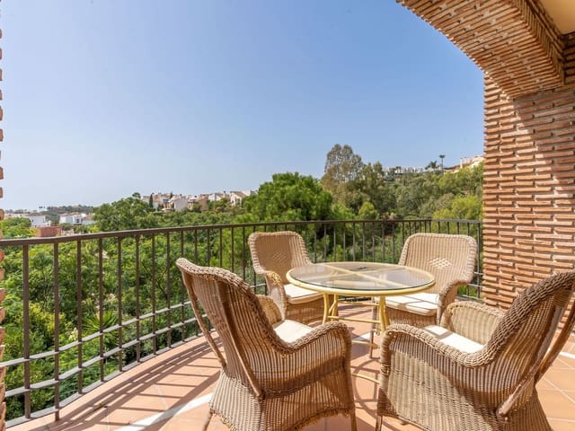 Image No.3-3 Bed Apartment for sale