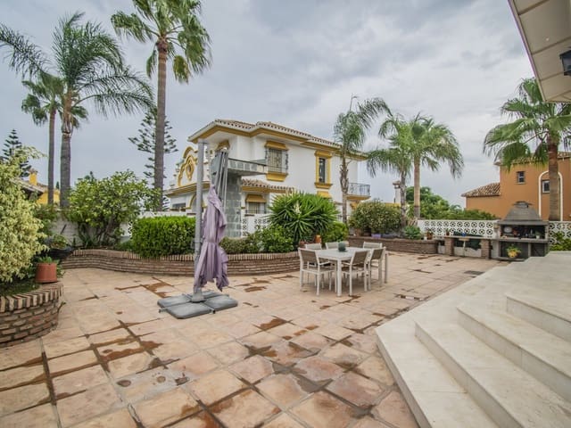 Image No.3-4 Bed Villa for sale