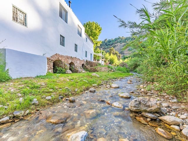 Image No.11-4 Bed Country House for sale