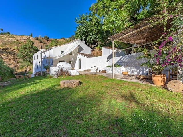 Image No.22-4 Bed Country House for sale