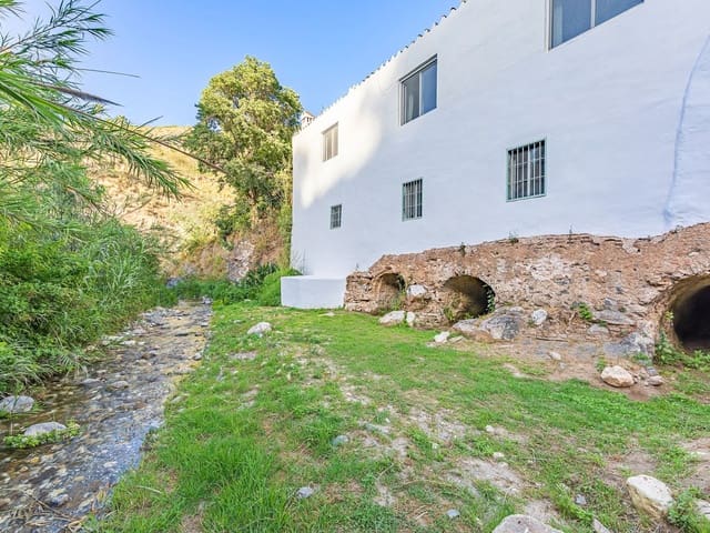 Image No.29-4 Bed Country House for sale