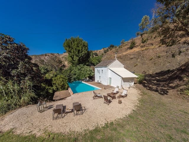 Image No.9-4 Bed Country House for sale