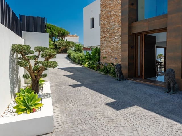 Image No.4-4 Bed Villa for sale