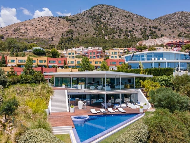 Image No.2-5 Bed Villa for sale