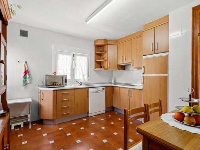 Image No.11-5 Bed Villa for sale