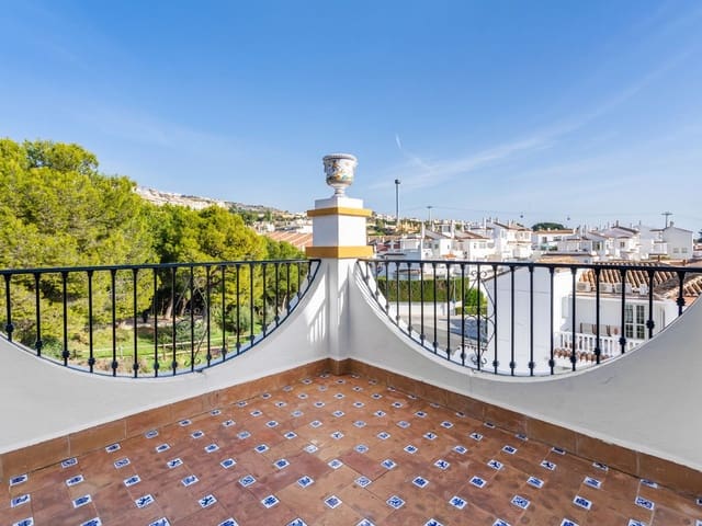 Image No.5-5 Bed Villa for sale