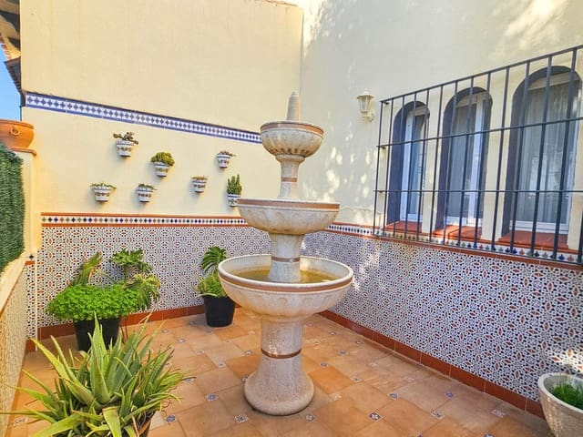 Image No.6-4 Bed Townhouse for sale