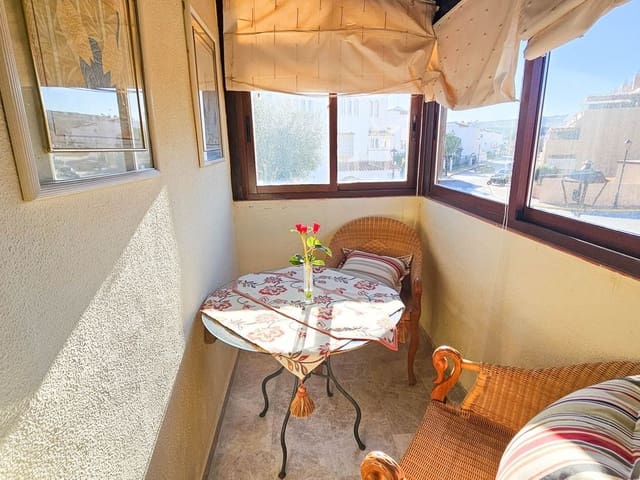 Image No.7-4 Bed Townhouse for sale