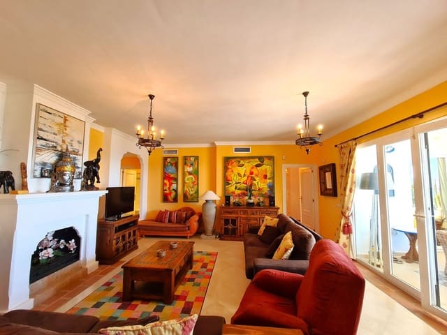 Image No.8-Appartement de 3 chambres à vendre à Casares