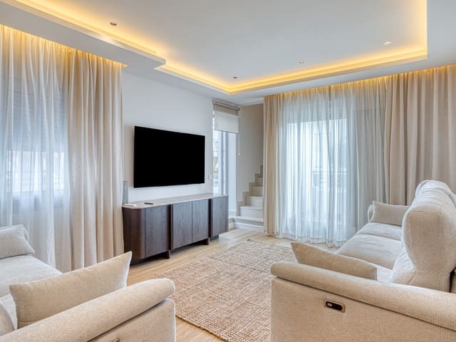 Image No.8-2 Bed Penthouse for sale