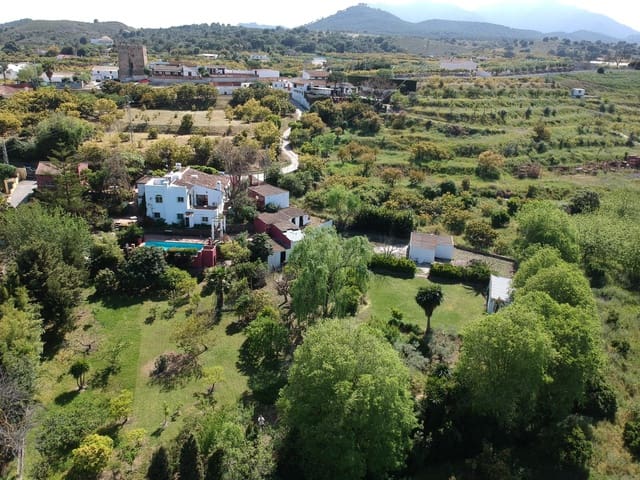 Image No.2-Maison de campagne de 3 chambres à vendre à Alhaurín el Grande