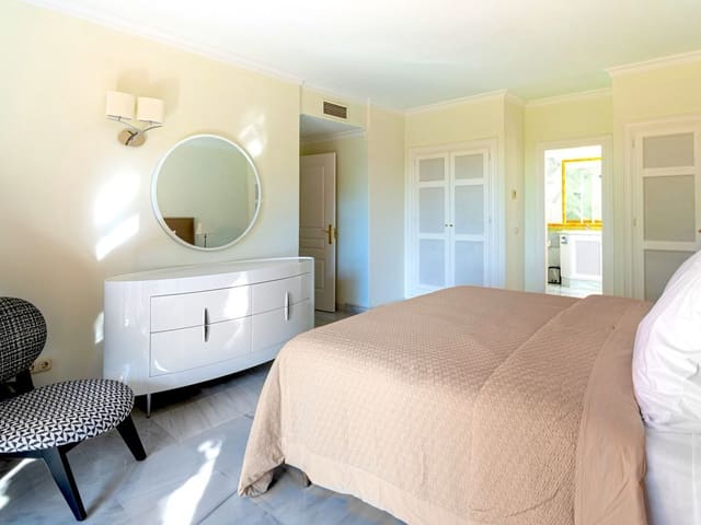 Image No.14-3 Bed Apartment for sale